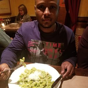 Meet your Posher, Carlo